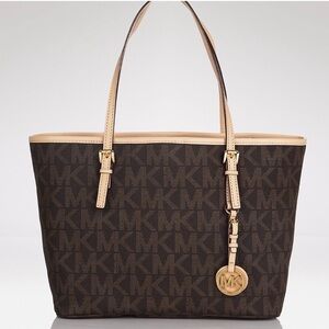 Michael Kors Signature Jet Set Brown Large
Travel Tote Laptop PVC Bag Purse
